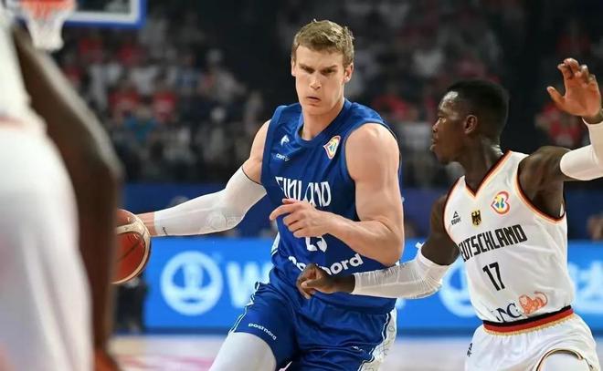 都足够让对 都足够让对